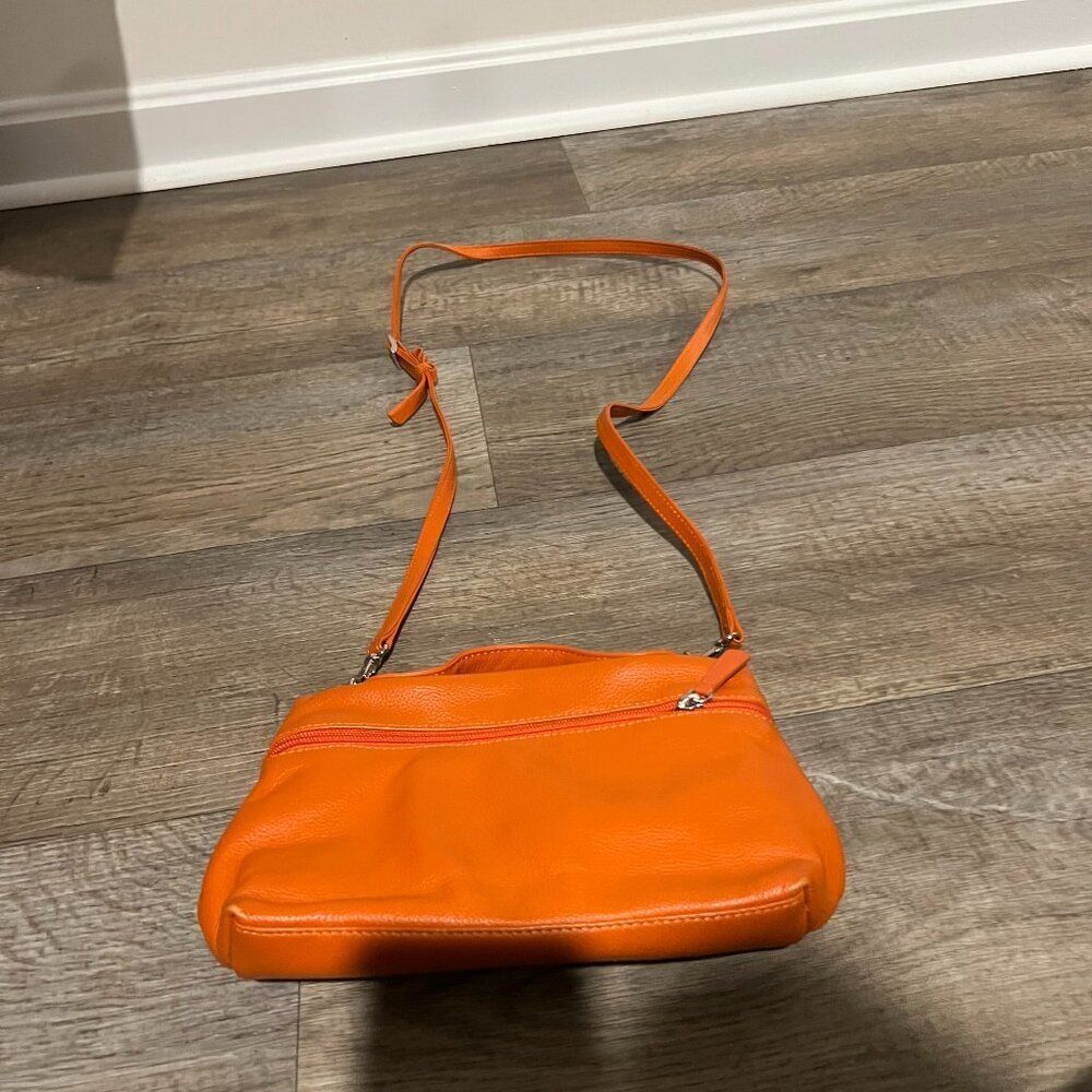 ili genuine leather orange shoulder bag
